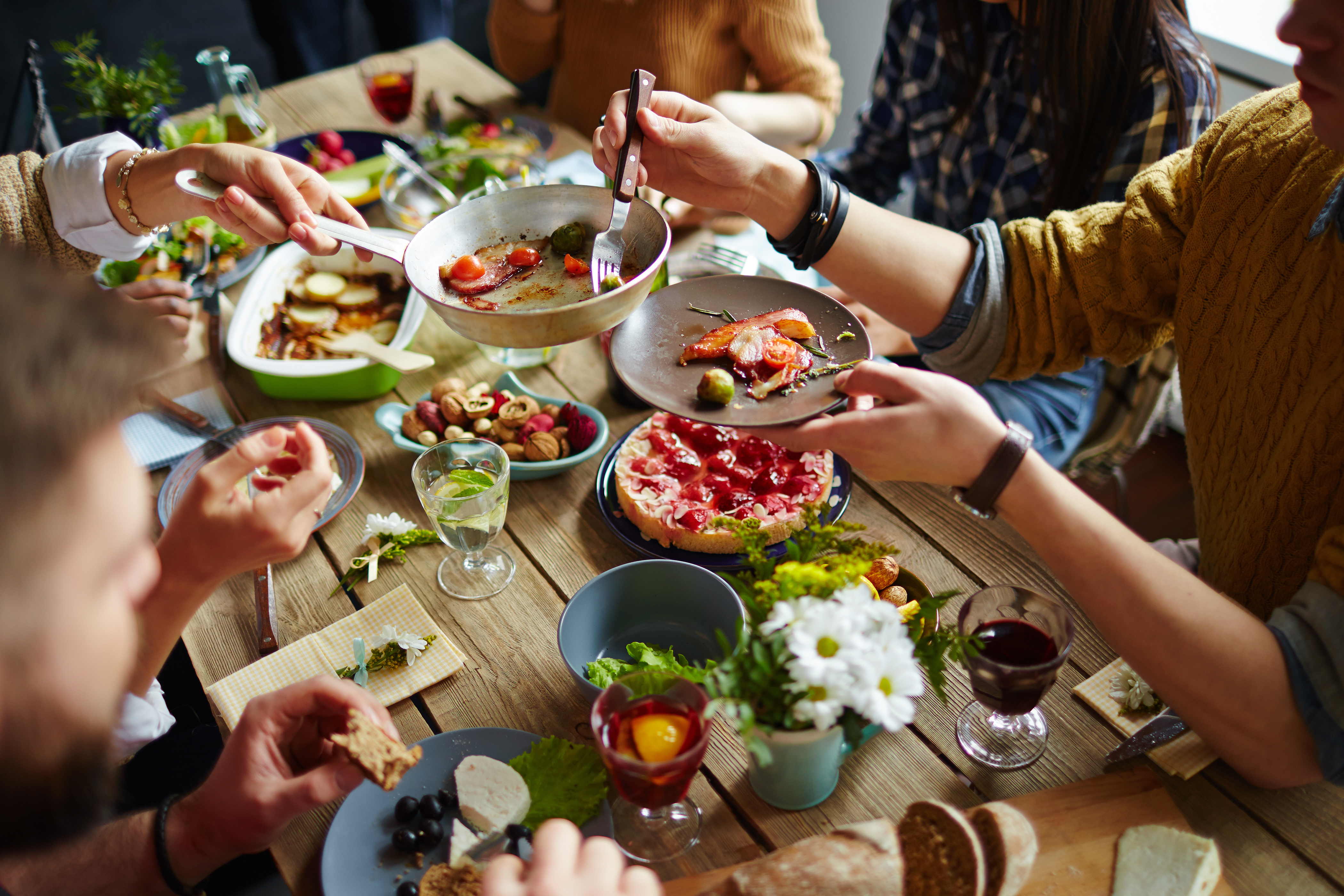 Behind the scenes of Intuitive Eating, digging into the research ...